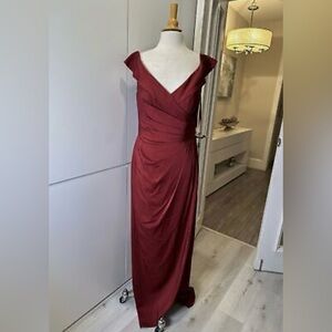 La Fenne 25206 Surplice Off the Shoulder Column Gown BURGUNDY SIZE 12